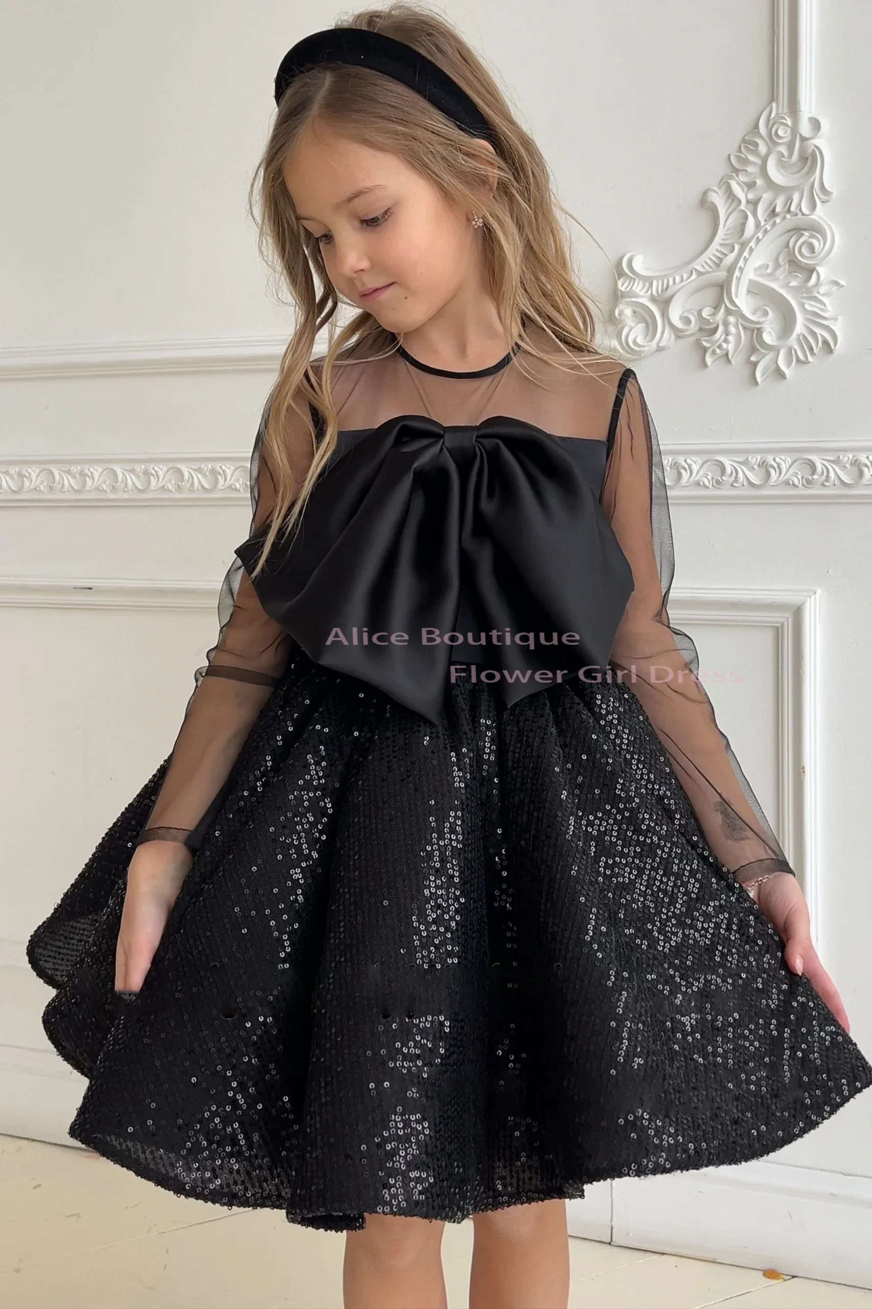 Shiny Black Flower Girl Dress O-Neck Long Sleeves Knee Length Big Bow Dress Kids First Communion Birthday Party Gown Customizedi