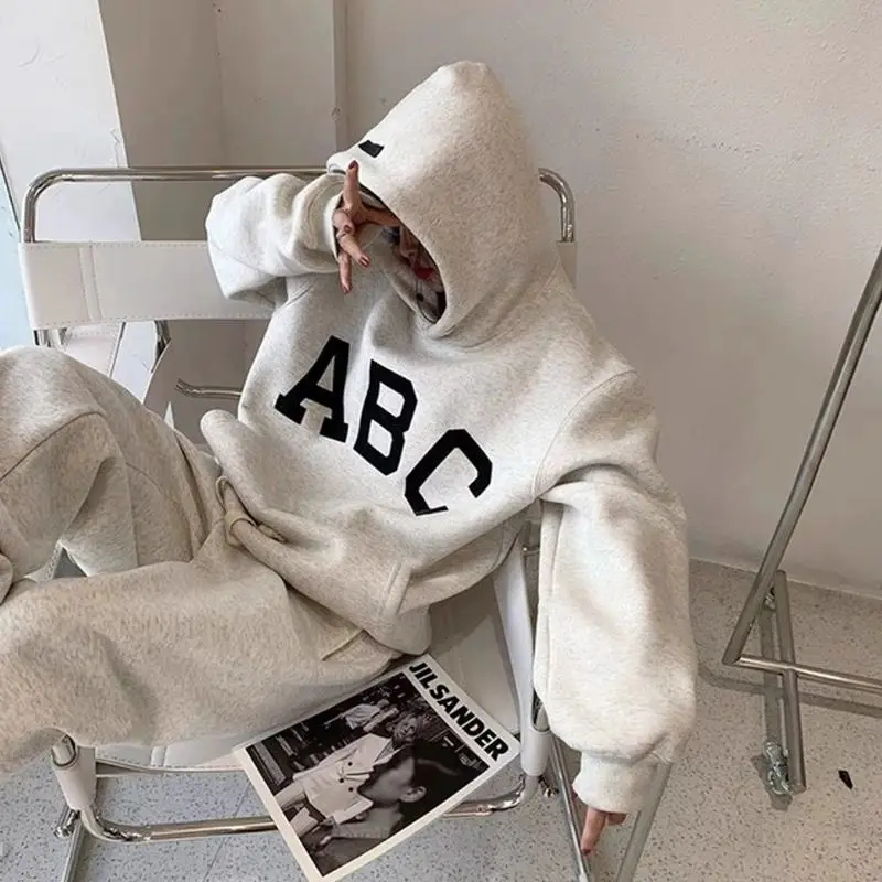 2024 Luxury Brand Unisex Streetwear Tops Graphic Winter Autumn Men\'s Womens Hoodie Letter Street Hip-hop Leisure Loose Pullover