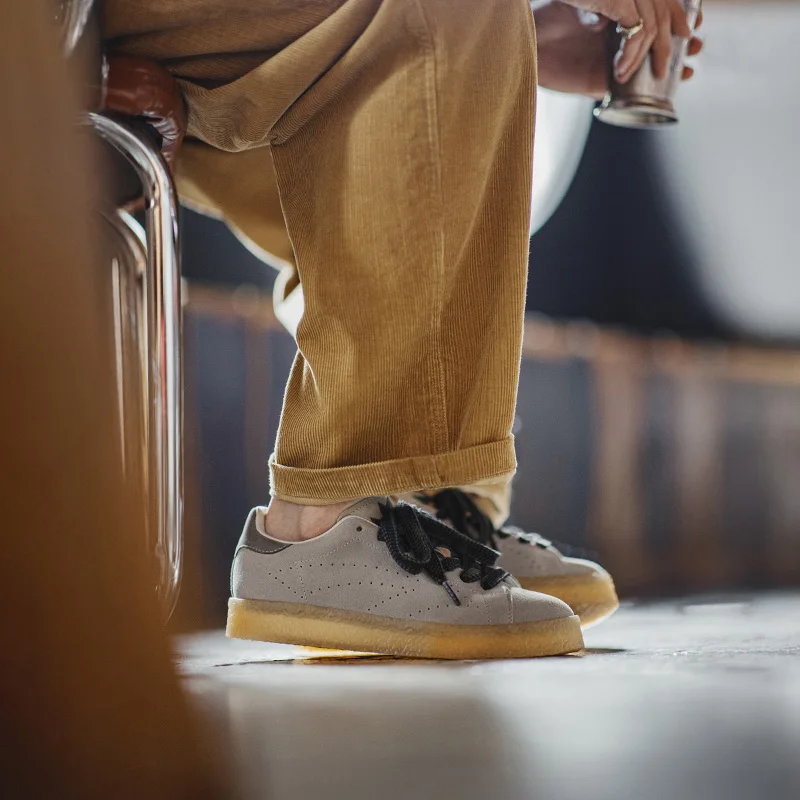 Maden-zapatillas de deporte Vintage de ante vacuno para hombre, zapatos Navajo grises desgastados, suela de plataforma gruesa, transpirables, con cordones, informales