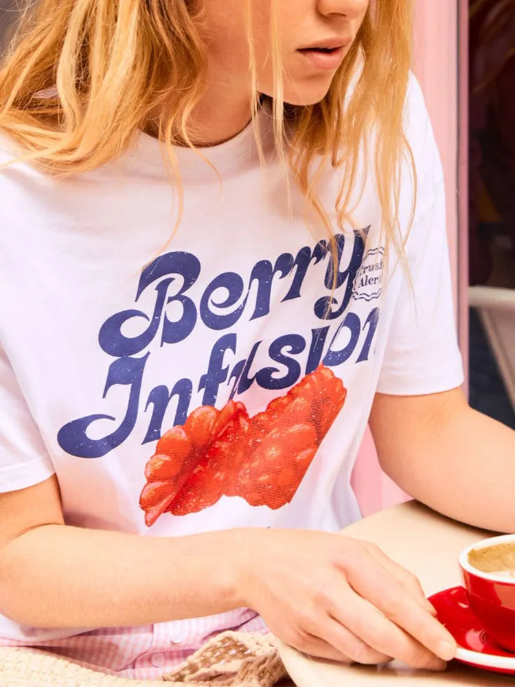 Süße Himbeere Grafik T-Shirts Kurzarm Vintage Berry T-Shirts Frauen Y2k Ästhetische Obst T-Shirt Trendige Mode Weibliche Tops