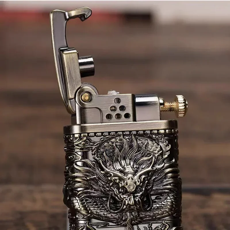 Zorro Creative Ejection Ignition Coiled Dragon Hand-Etched Windproof Lighter Retro Brass Kerosene Lighter Men\'s Smoking Gift