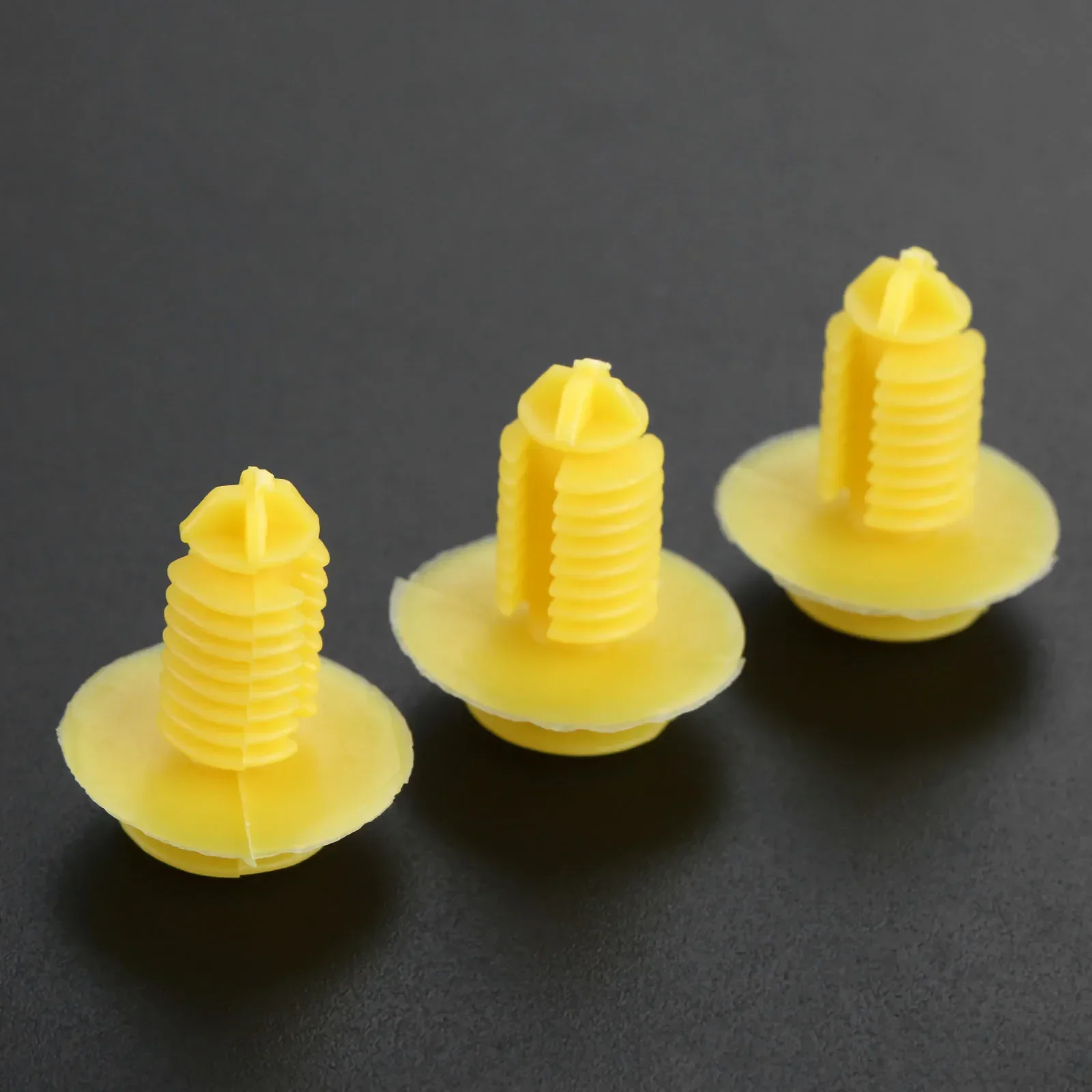 20Pcs Car Clips 8mm Hole Door Card Sill Kick Plate Cover Trim Retainer Fastener EKM100270 for Rover 75 Models Auto Fastener Clip