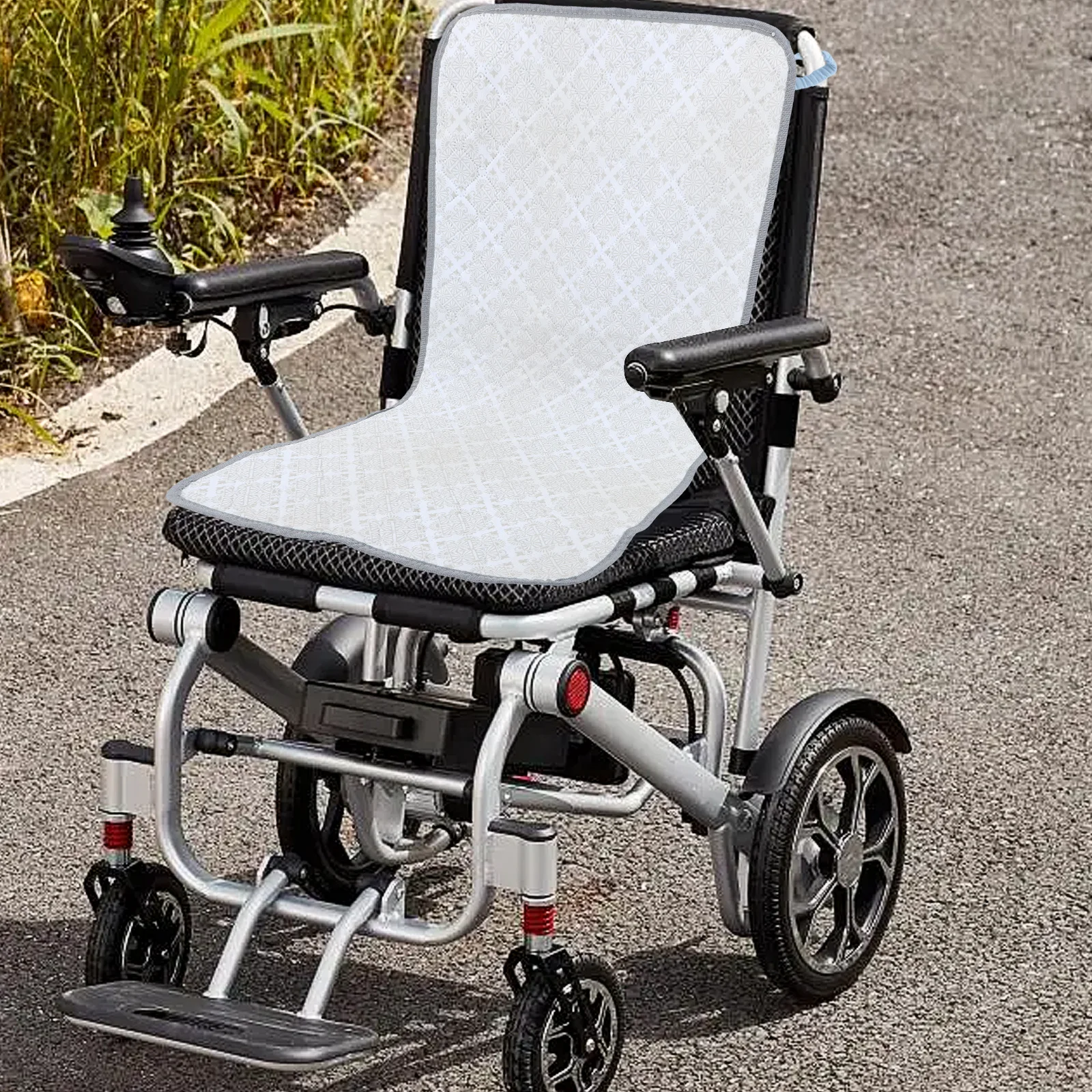 

Wheelchair Seat Cushion Anti-Slip Highly Absorbent Reusable Incontinence Pad Washable Chair Protector Cover for Elderly