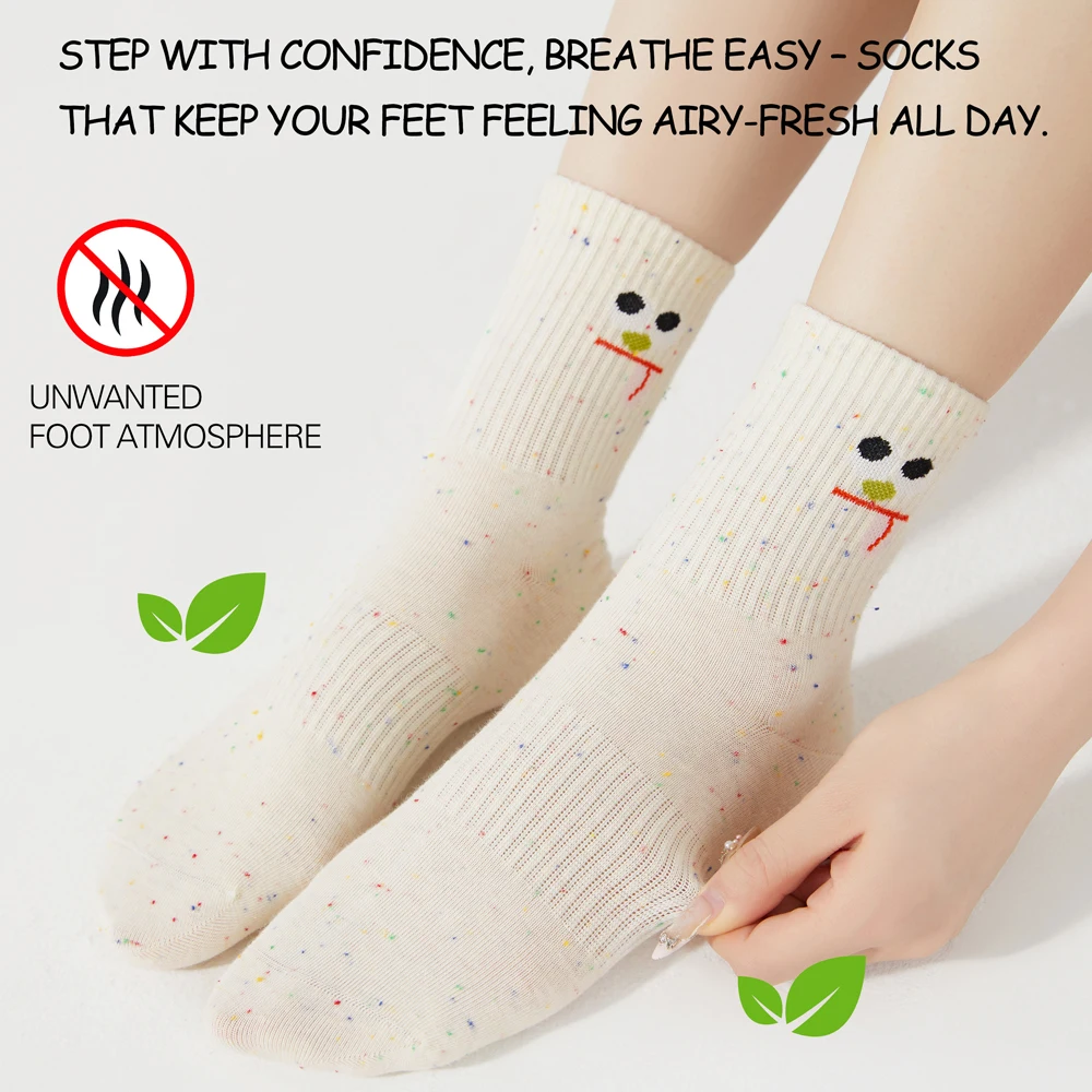 5 Pairs Women's Smiley Face Cotton Socks Breathable Mid Calf Socks Odor Control Cute Print Seamless Toe School Socks