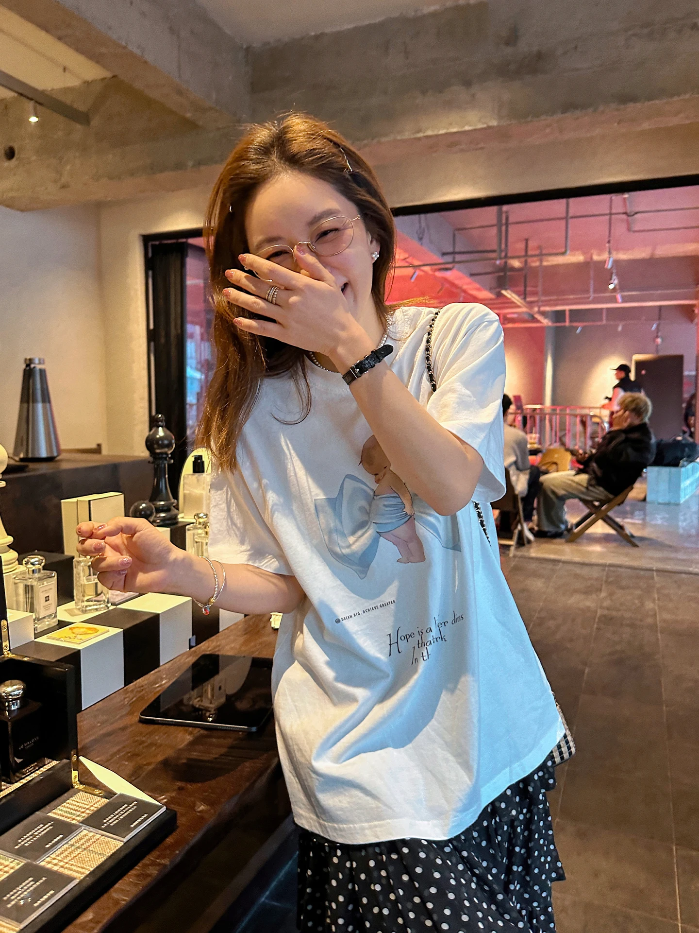 

Женская хлопковая футболка Libelina Sisy с принтом, повседневная, свободного кроя, с коротким рукавом, круглым вырезом, весна-лето, новая модель, универсальная, стройнящая