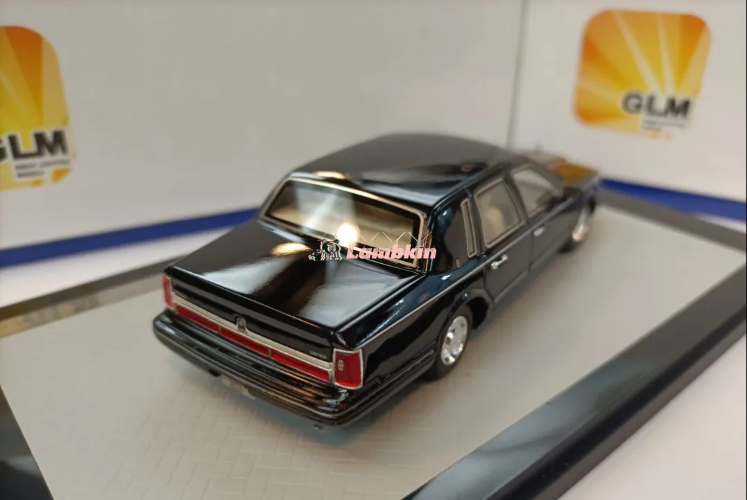 GLM 1:43 For Lincoln Town Car 1997 4-Door Limousine Model Black Collectible Gifts Ornaments Miniatures