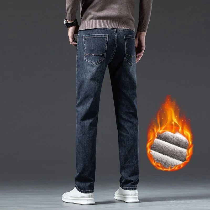 Nuovi jeans spessi invernali per pantaloni in denim dritti sottili elastici caldi in pile da uomo Pantaloni casual in velluto da lavoro Pantaloni da uomo di marca