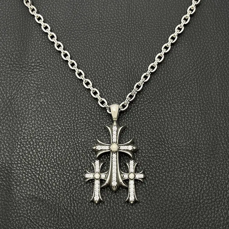 

Ожерелье из стерлингового серебра 925 пробы премиум-класса с бриллиантами и трендзящим крестом в стиле хип-хоп, индивидуальный кулон, классический