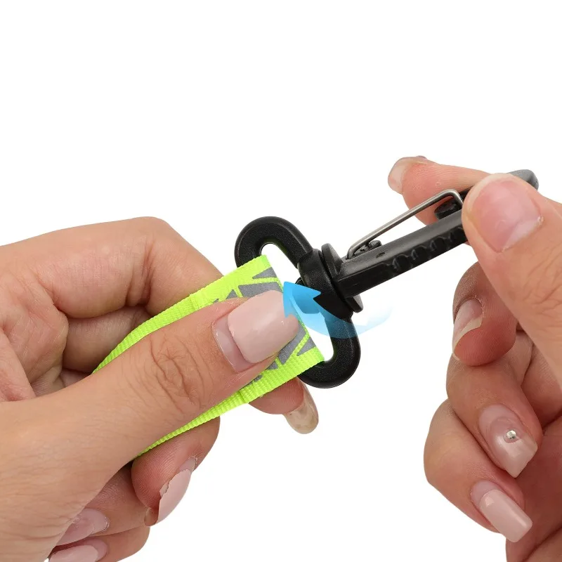 Reflective Safety Pendant Keychain, Multi-functional Accessory