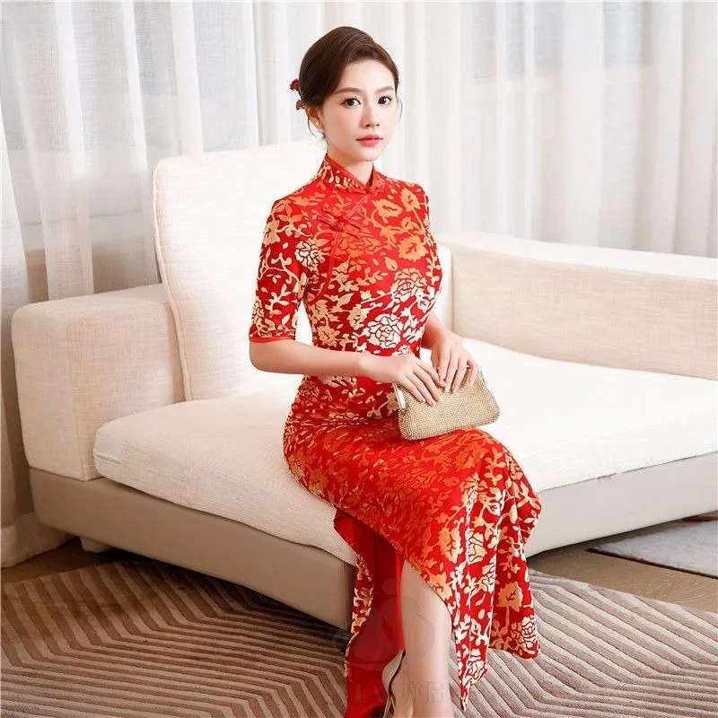 

Новое, высокоэластичное, элитное, молодежное и элегантное длинное платье в стиле эпохи Китайской Республики с элементами новой китайской моды.