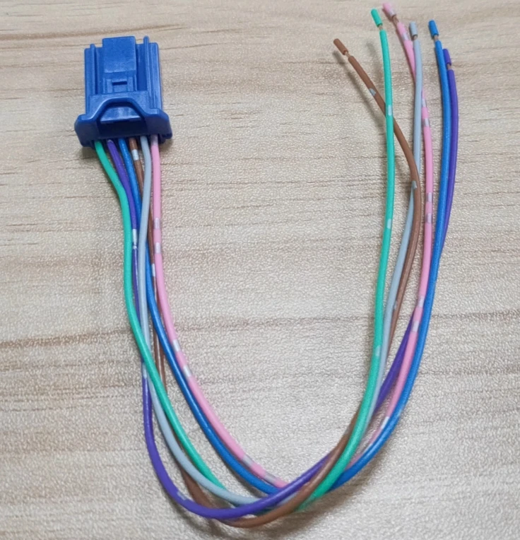 for Toyota Levin Automatic Headlight Plug Connector 6pin  12c75