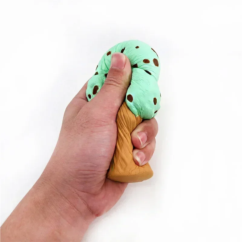 Original lindo Kawaii juguetes para apretar suave alivio del estrés pastel postre comida figura de Anime para regalo de niños