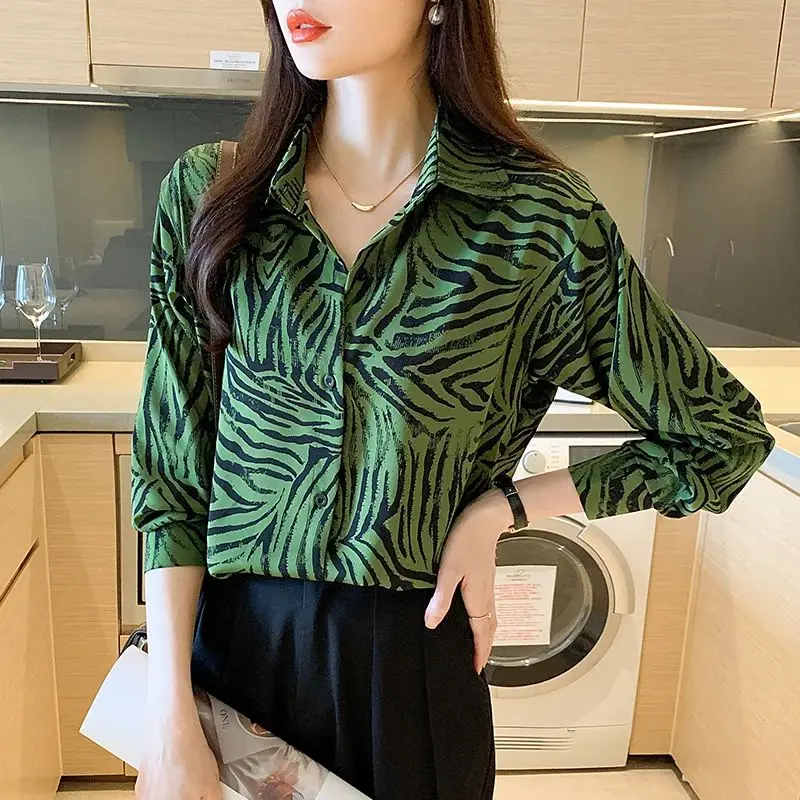 New elegant printing blouses casual daily Ladies\' Shirts Fashion Women\'s Button-Down Tops blusa mujer