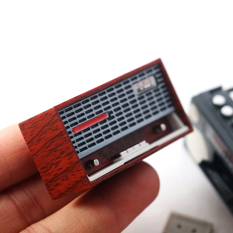 1:12 Puppenhaus Miniatur Retro Radio Modell Rekord Transceiver Spielzeug Home Decor