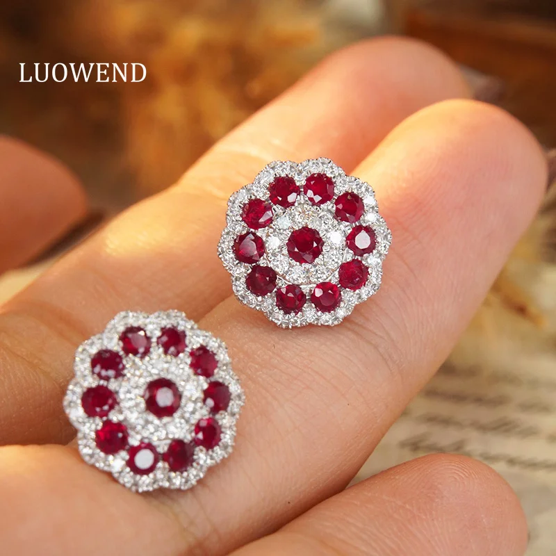 

LUOWEND 18K White Gold Earrings Shiny Round Design Real Natural Ruby Luxury Diamond Gemstone Stud Earrings for Women Wedding