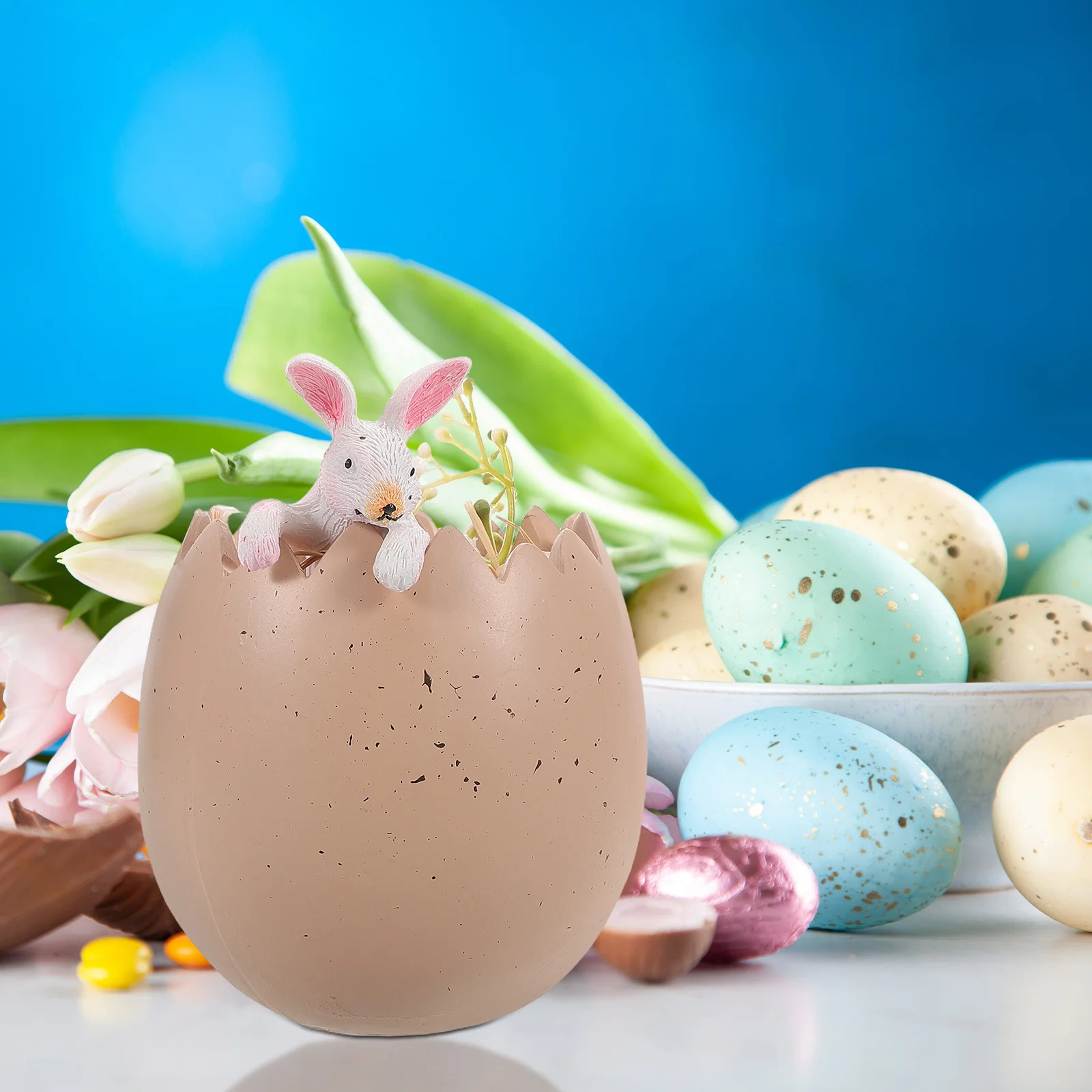 

1pcs Easter Bunny Statue Resin Cracked Eggshell Design Rabbit For Home Decor Desktop Spring Easter Decorations Indoor Farmhouse