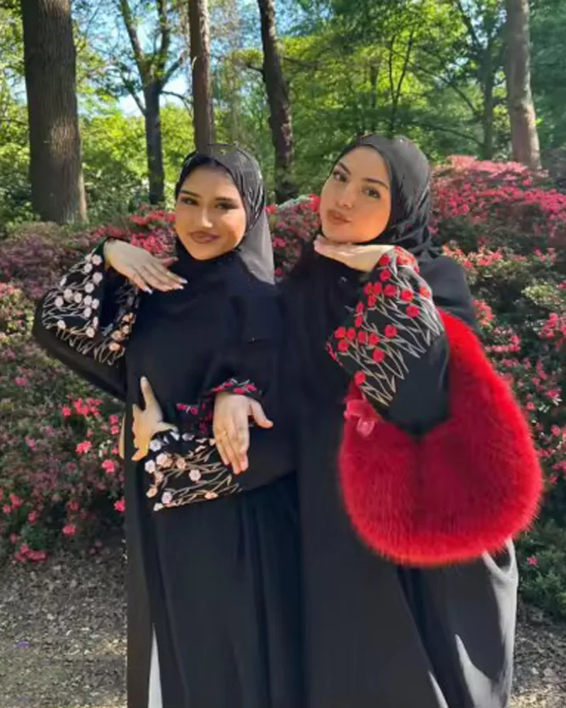 

Stylish Embroidered Abaya Gown Dubai Arabian Long Dress Muslim Women Outerwear Fashion Robe