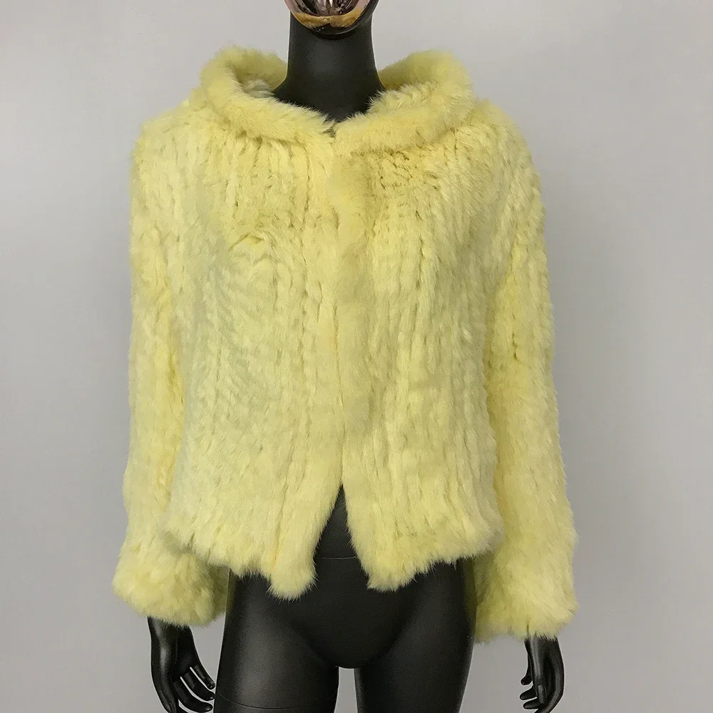 เสื้อโค้ทขนกระต่ายสั้นสำหรับผู้หญิง ฤดูใบไม้ร่วงและฤดูหนาว ปี 2025 แบบมีฮู้ดสองด้าน ขนแท้ หนา ถักมือ