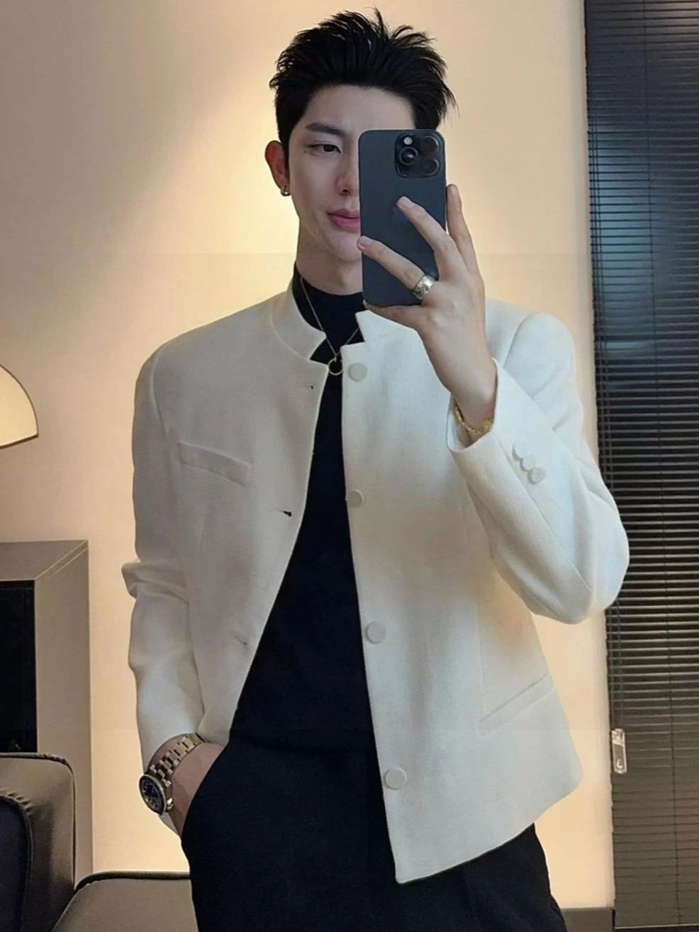 

New 2025 Men's White Slim Fit Stand Collar Jaet Sli Casual ort Coat High End Feeling Versatile Cool Brand Streetwear