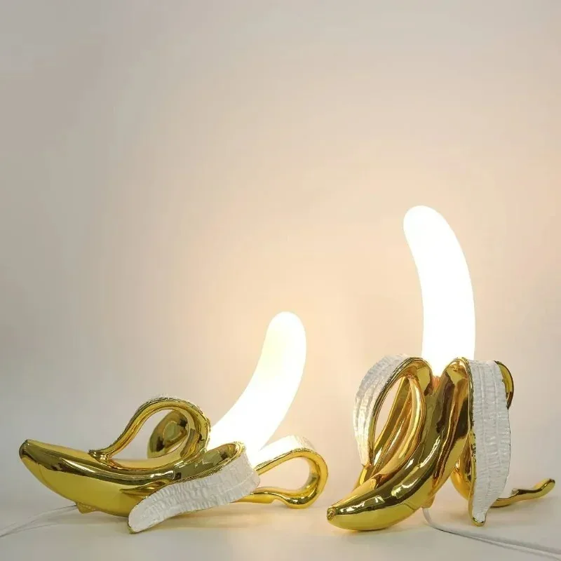 Lampada da scrivania a forma di banana a LED Design creativo e semplice per la casa, soggiorno, sala studio, camera da letto, testata, luce notturna, illuminazione decorativa