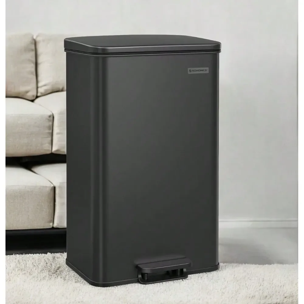 

Kitchen Trash Can, 10.5 Gallon 40 L Garbage Can, Large Step Trash Bin With Lid, Stainless Steel, Soft Close, 15 Trash Bags Inclu