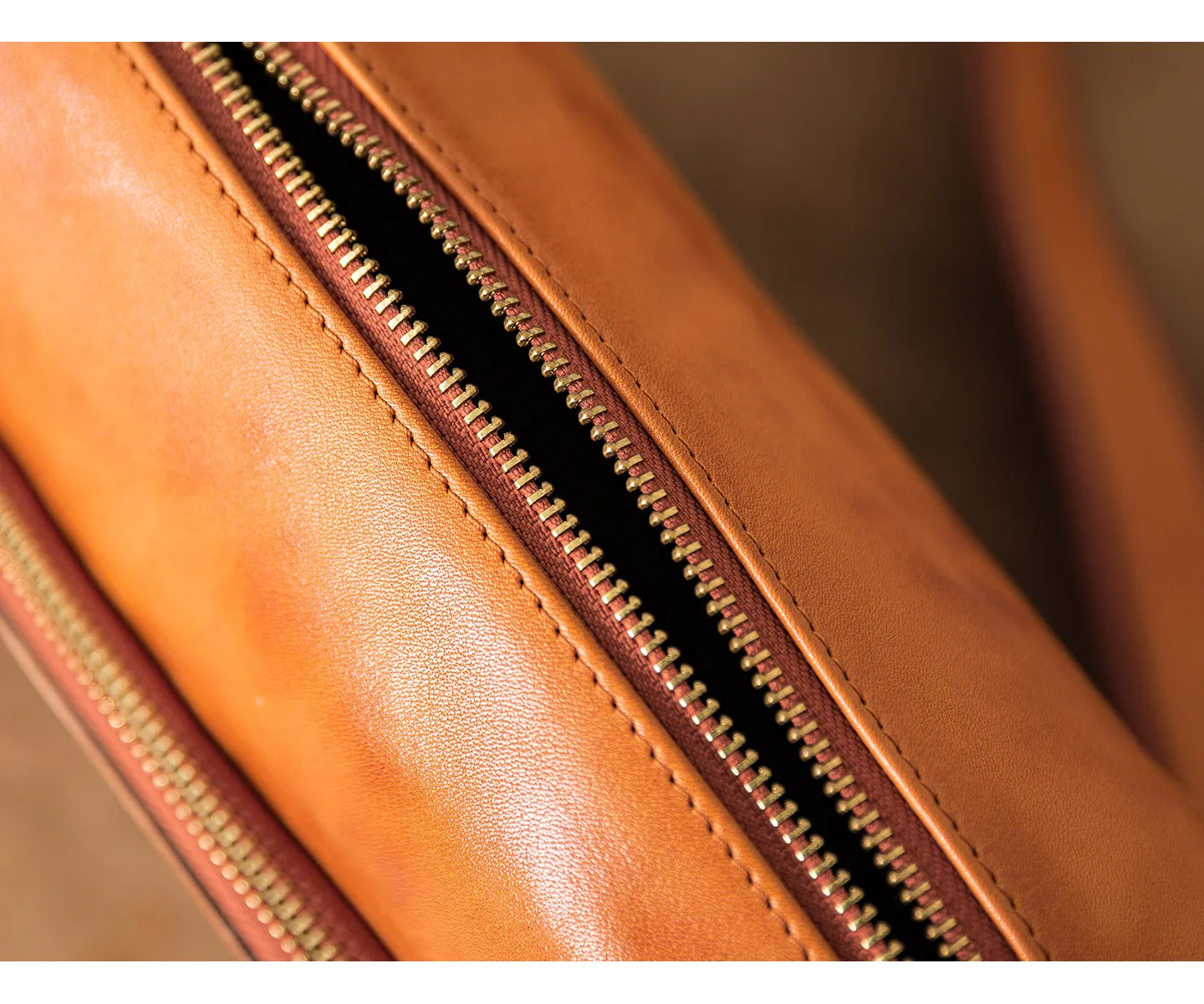 PNDME-Organizer handgefertigte Vintage-Umhängetasche aus echtem Leder für Herren, lässige Pendler-Luxus-Umhängetasche aus echtem Rindsleder. – Detail 23