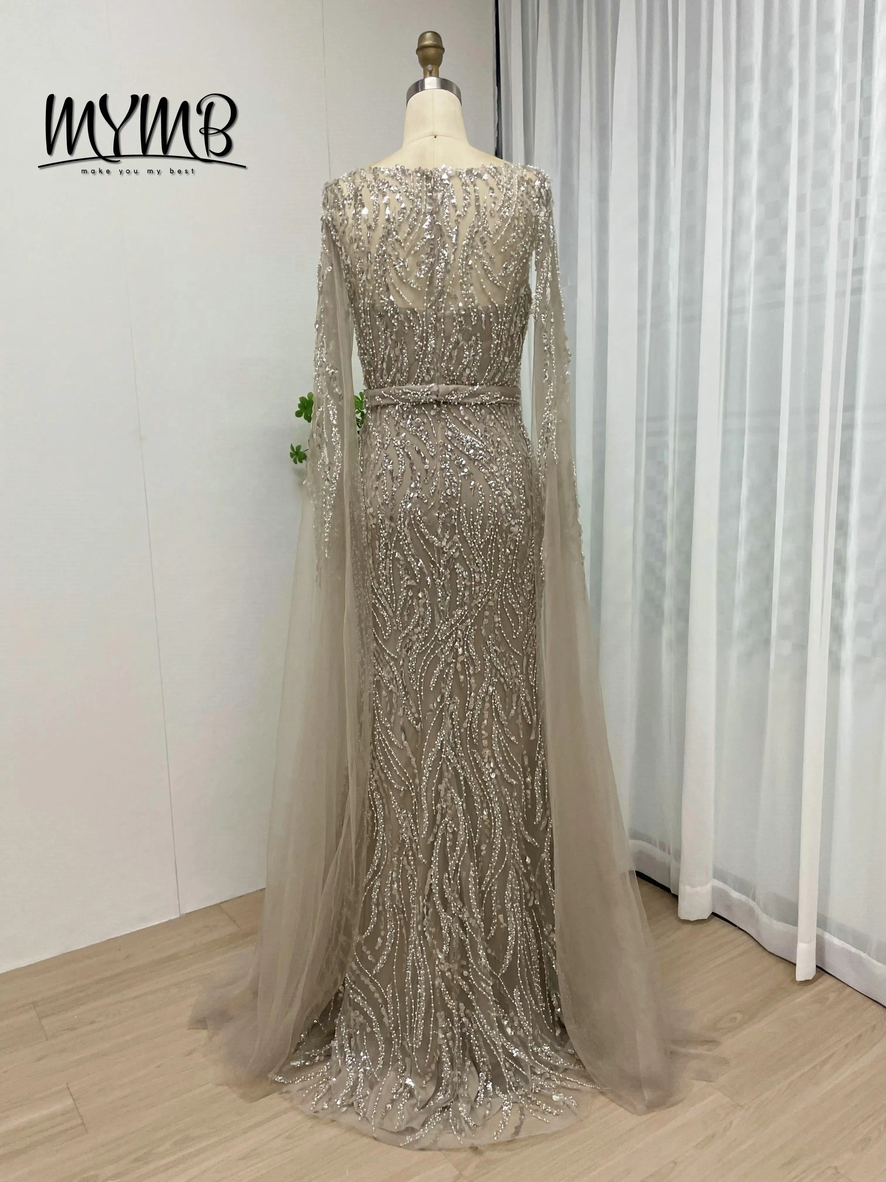 MYMB Abiti da sera con paillettes in rilievo e maniche lunghe a mantella di lusso Abiti da ballo per la madre della sposa per donne eleganti Taglie forti MY30024