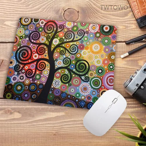 마우스 패드 게임 새 책상 매트 게이머 만화 사랑스러운 카와이 애니메이션 아름다운 나무 아트 오피스 장식 홈 키보드 패드 