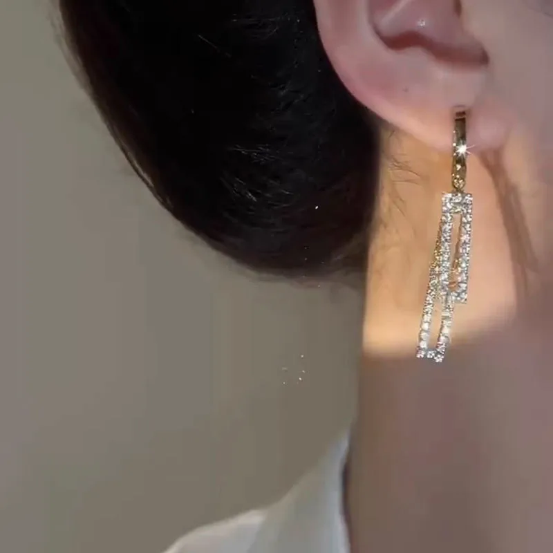 Glänzende lange Quasten-Glitzer-Tropfenohrringe für Damen, modische lange Kette, baumelnde Ohrringe, Hochzeit, Party, Schmuck, Geschenke – Detail 39