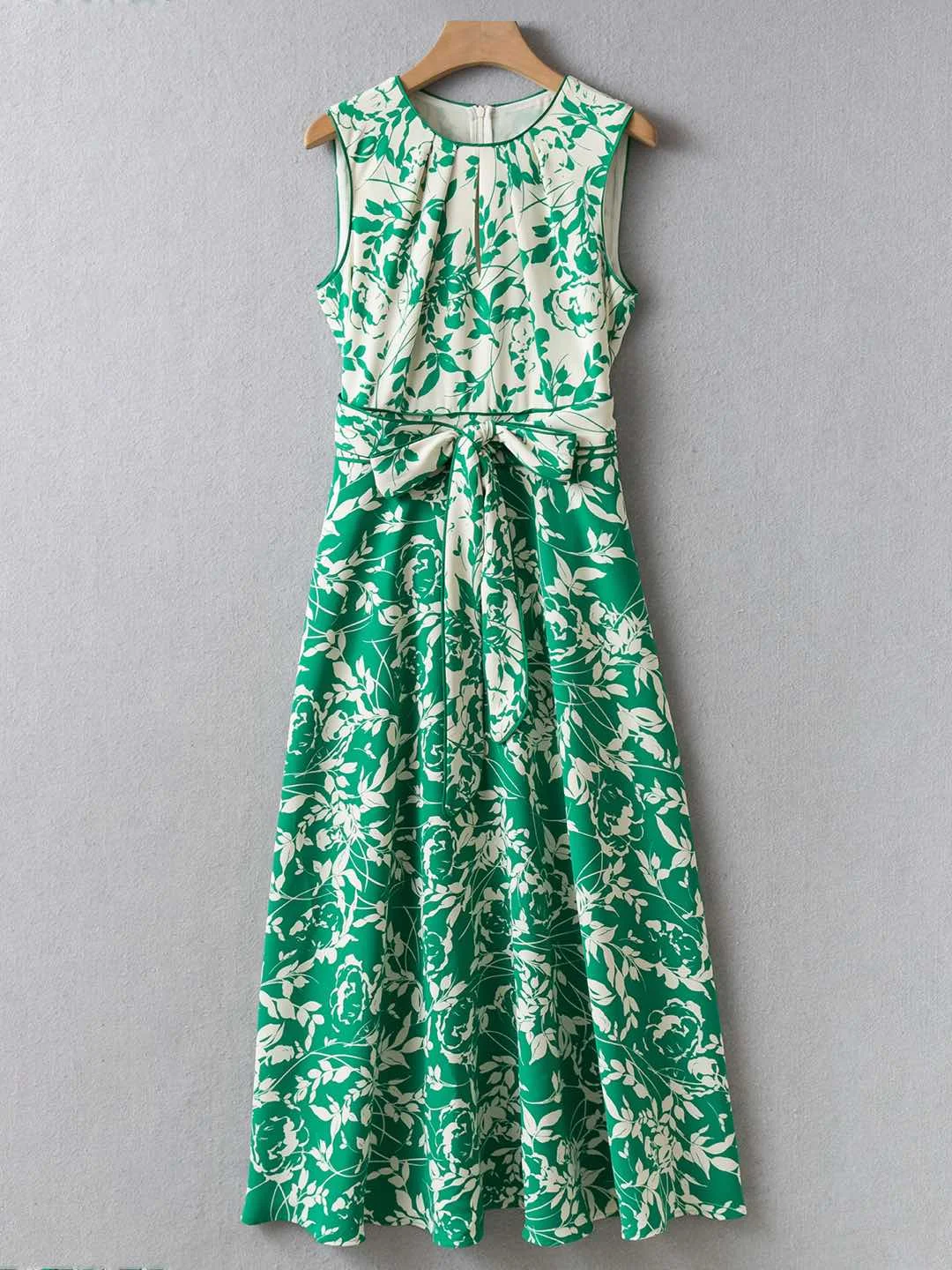 

Green Floral Printed Sleeveless Midi Dress UK 6-UK 18