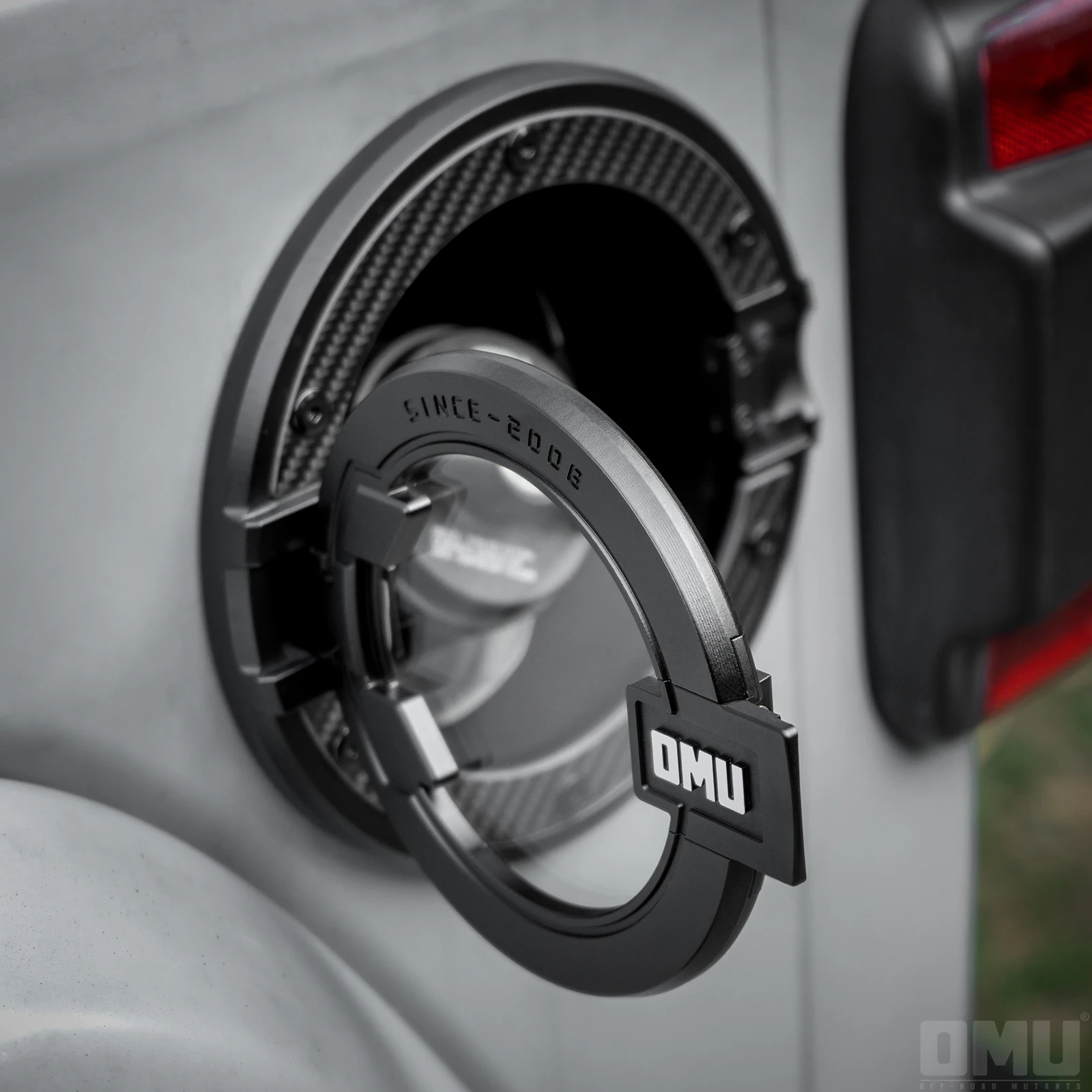 OMU 4x4 غطاء خزان الوقود الألومنيوم لسيارة جيب رانجلر JK/JL 2007-2024 كبسولة الفضاء الشفافة تصميم ملحقات خزان الغاز #5