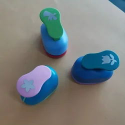 Random Color 25mm Embossing Machine DIY Craft Hole Puncher for Scrapbooking Punches Maker Scrapbook Paper Cutter Embossing