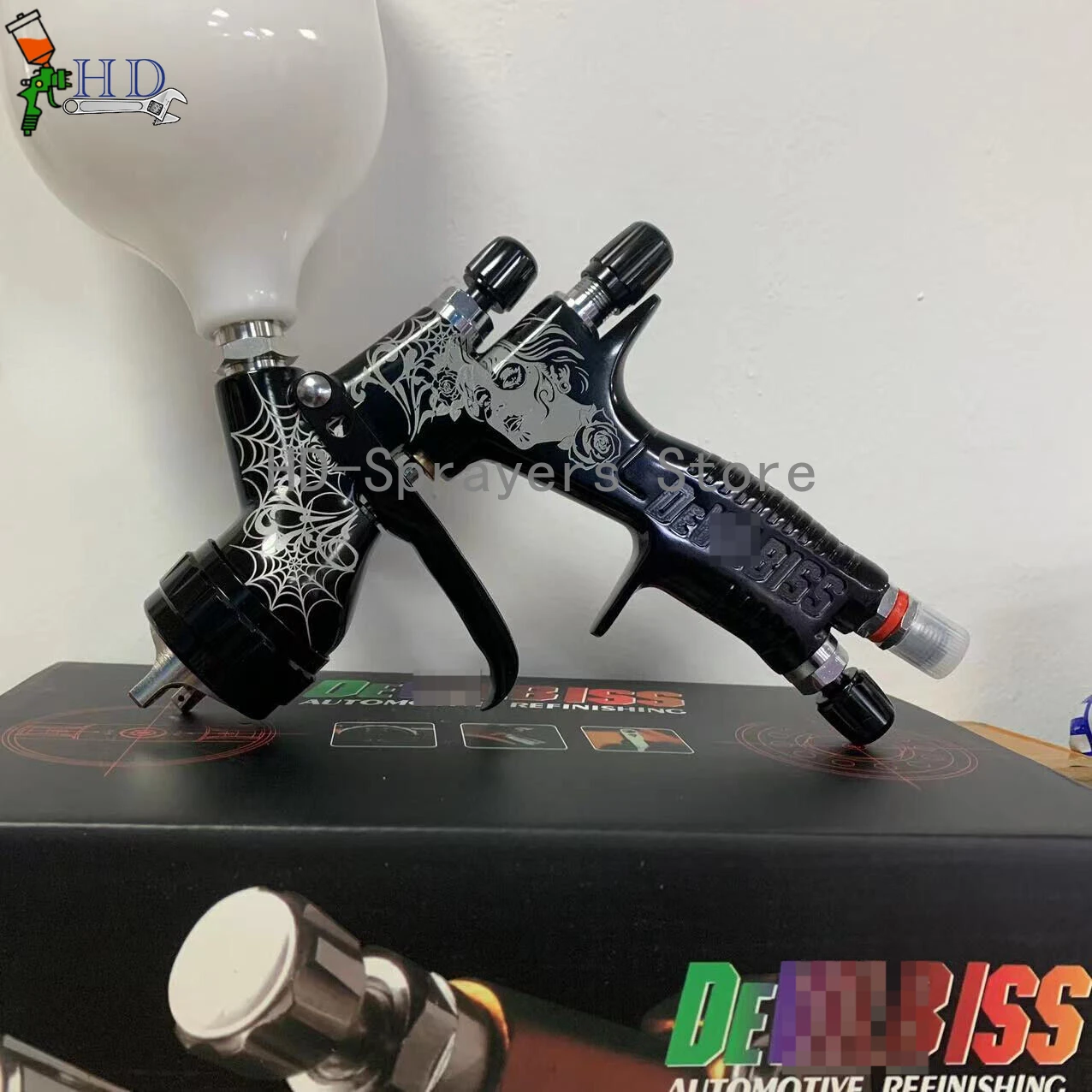 High Quality Black spider Spray Gun Car Paint Spray Gun TE20/T110 1.3/1.8mm Nozzle Paint Gun Water Based Air Spray Gun Airbrush