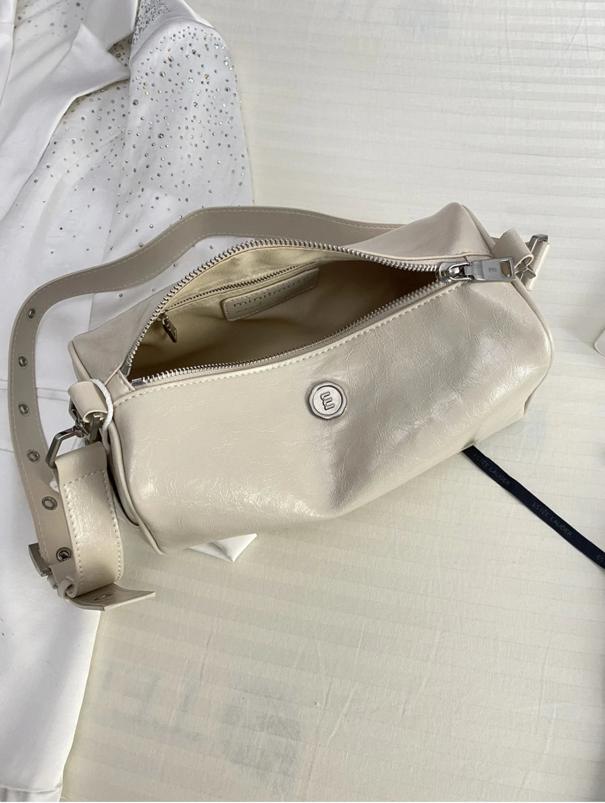Ute Large Capacity Shoulder Bag Retro Commuter Pillow Crossbody Bag Unisex Daily Use Square Shape  Color Pure Color