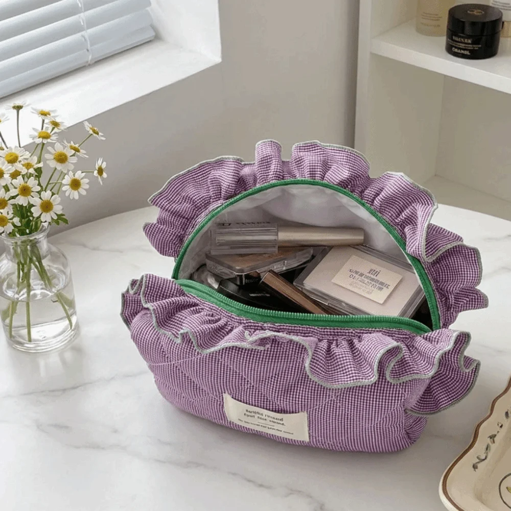 Cotton Ruffle Edge Makeup Bag Two-Tone Gingham Large Capacity Toiletry Storage Bag Checkered Portable Design Storage Pouch