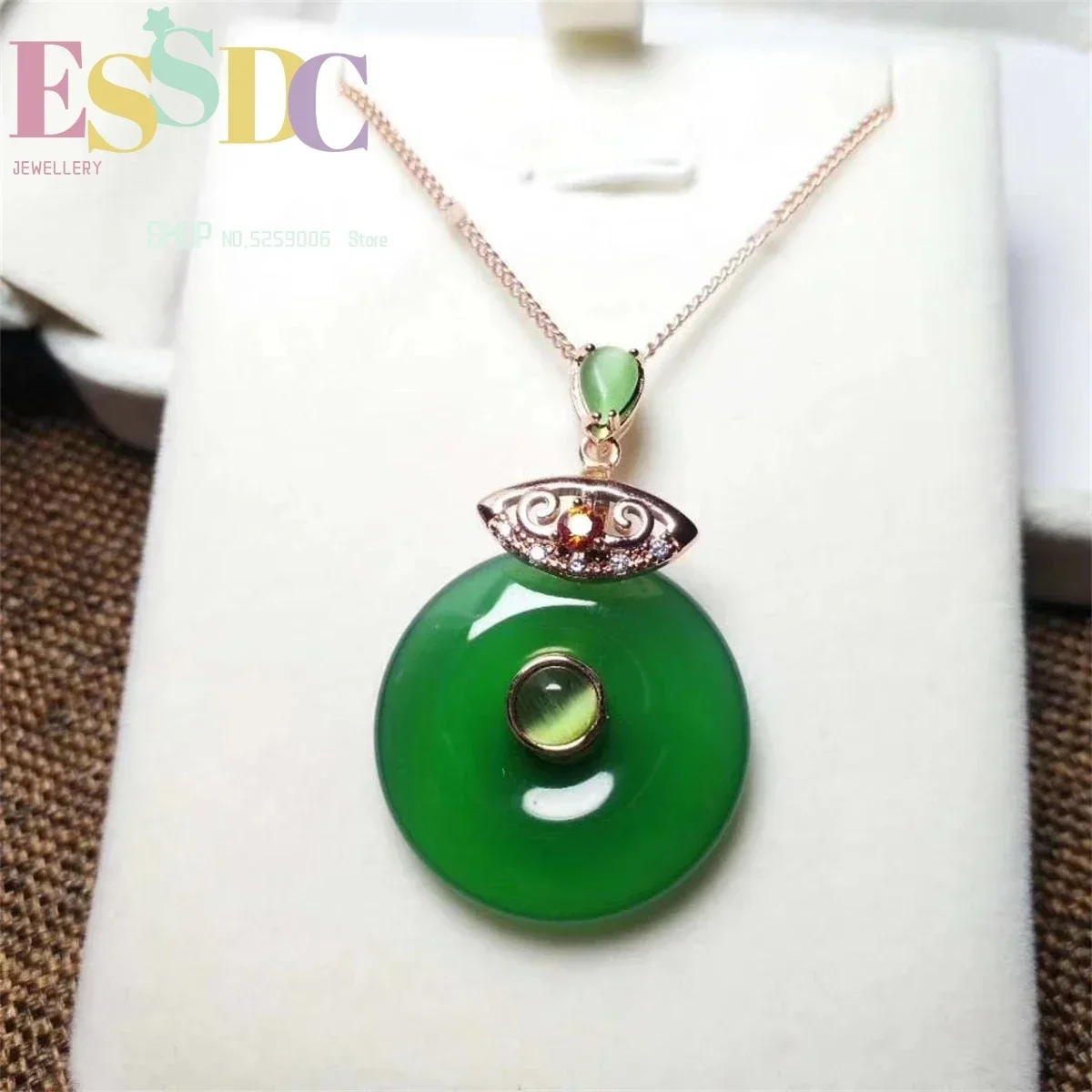 Chalcedony Color Silver Inlaid High Ice Powder Safety Buckle Pendant White Green Chain Wholesale Necklace Women's Fashion  Charm