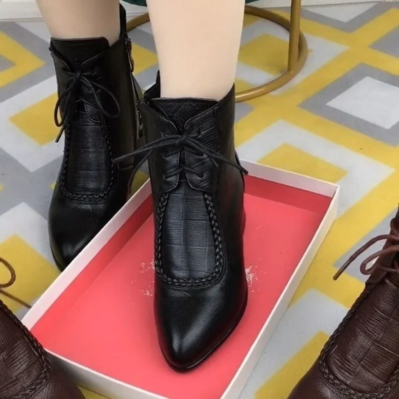 Fashion Mother Short Boots Female Autumn New Casual High Heels British Style Lace-up Non-slip Comfort Shoes Bota Femininos