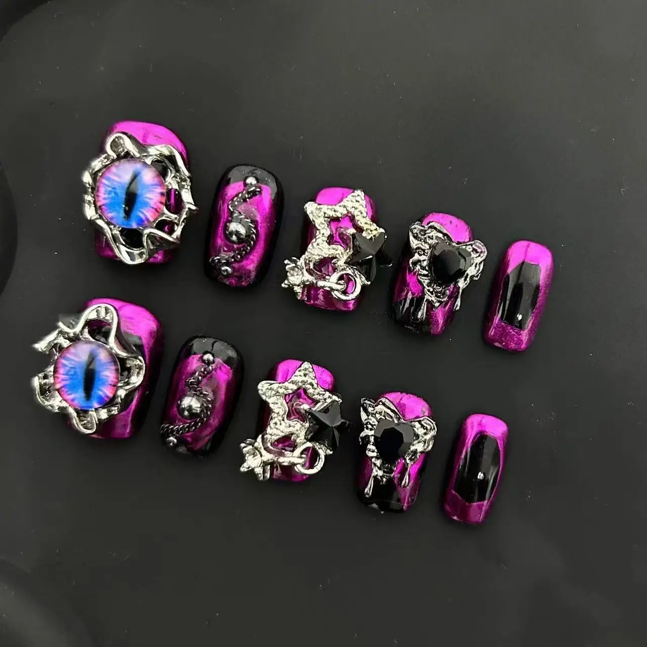 

High-end handmade wearable nails purple rhyme devil eyes black hot girl pure short square wearable nails reusable nails