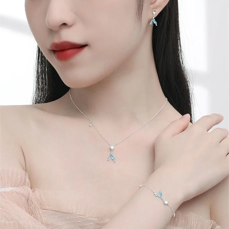 S925 Silver Exquisite Minimalism Blue Fish Tail with Moonstone Charm, Minimalist Ocean Theme Jewelry Anniversary Present