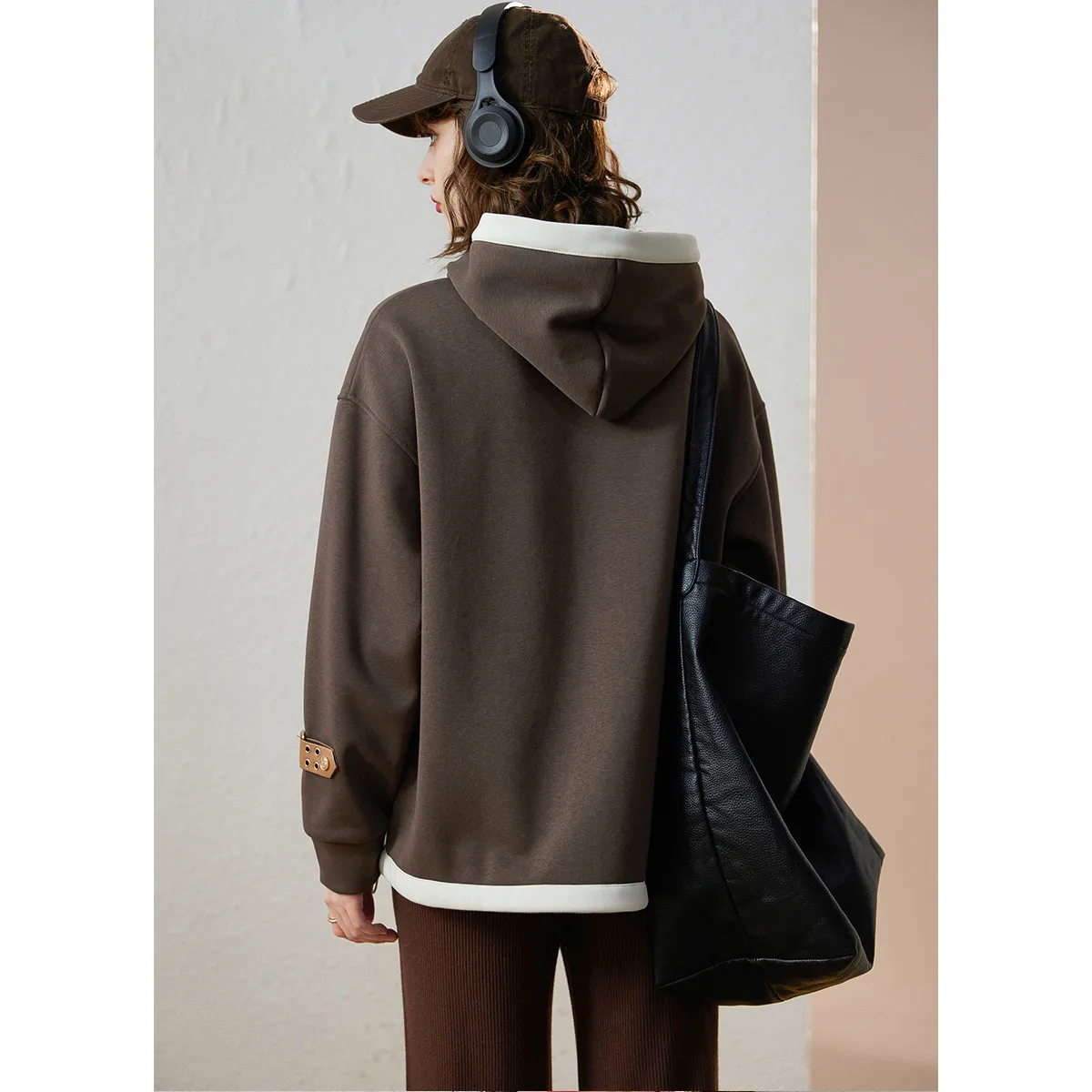 LOUIS YAO New Casual Thickened Fleece Women's Hoodies 2025 Winter Top Fashion Contrast Colors Cuffs Loose Long-Sleeve Sweatshirt