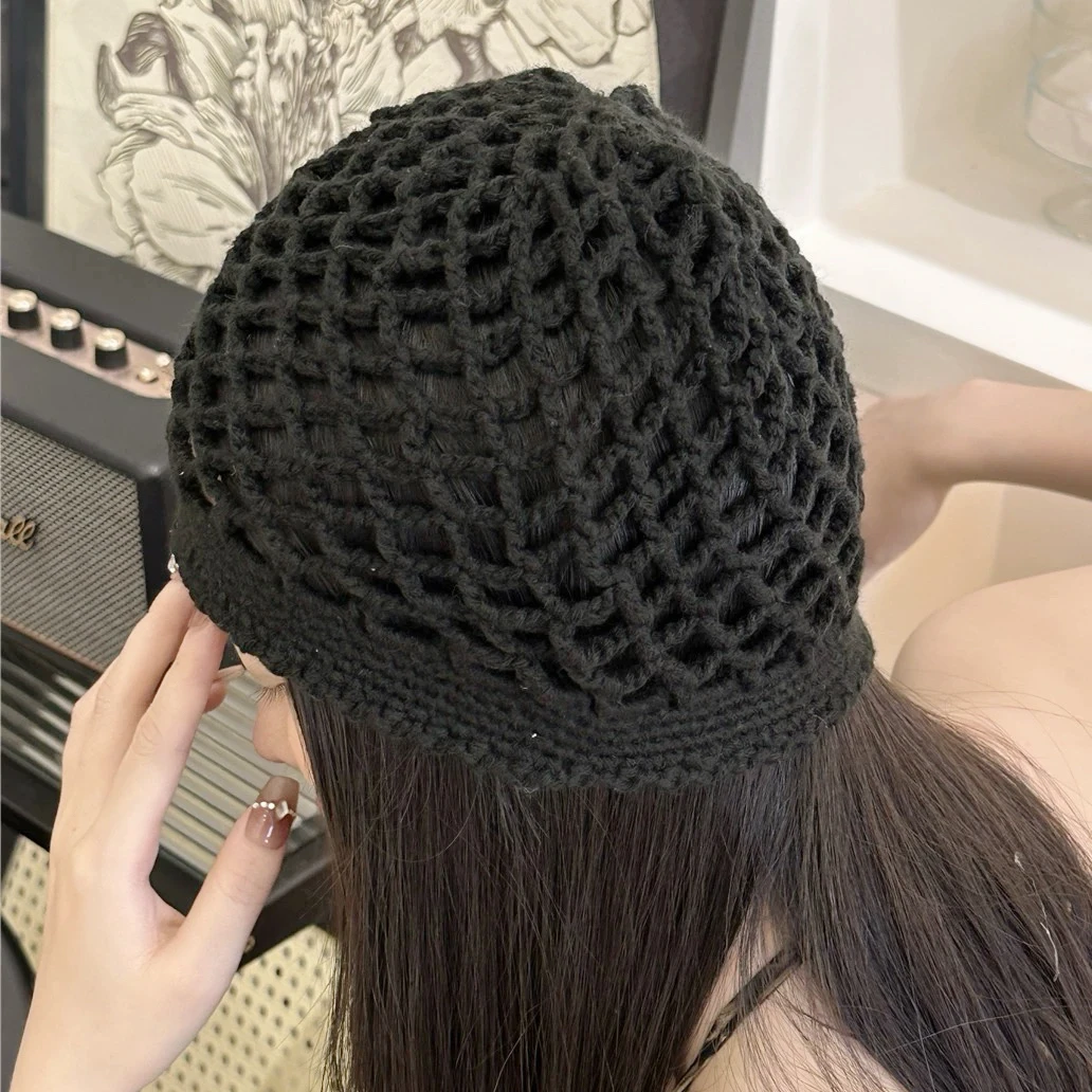 Hand-Knitted Hollow Hat, Fashionable and Versatile Baotou Hat, Universal for All Seasons, Retro Women's Woolen Cold Hat