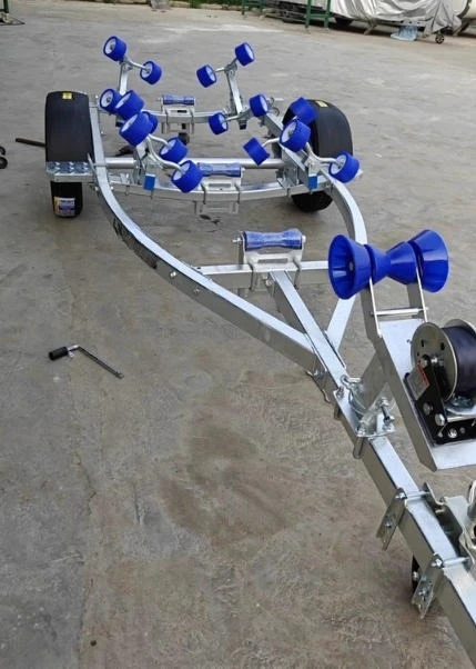 Trailer Rubberboot Aanvalsboot Trailer Boot Sleepboot Luya Speedboot Jacht Trailer Rack