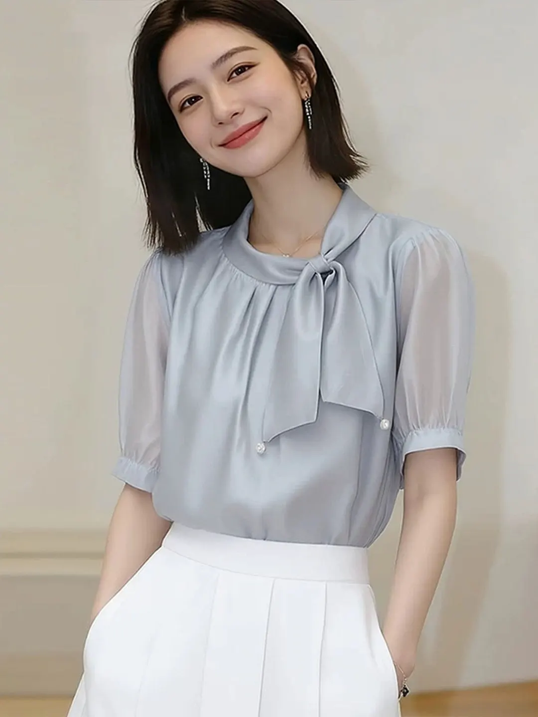 

Fashionable Knot Sash Short Sleeve Shirt Versatile Stylish Summer 2026 Silk Women's Top Poetic Elegant Straight Cut
