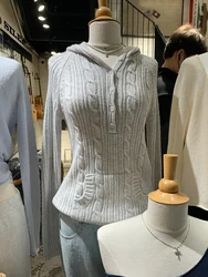 Twist Flower Buttons Slim Sweater Woman Autumn Pockets Hooded Long Sleeve Knitted Hoodie Casual Preppy Style Gray Sweet Sweaters