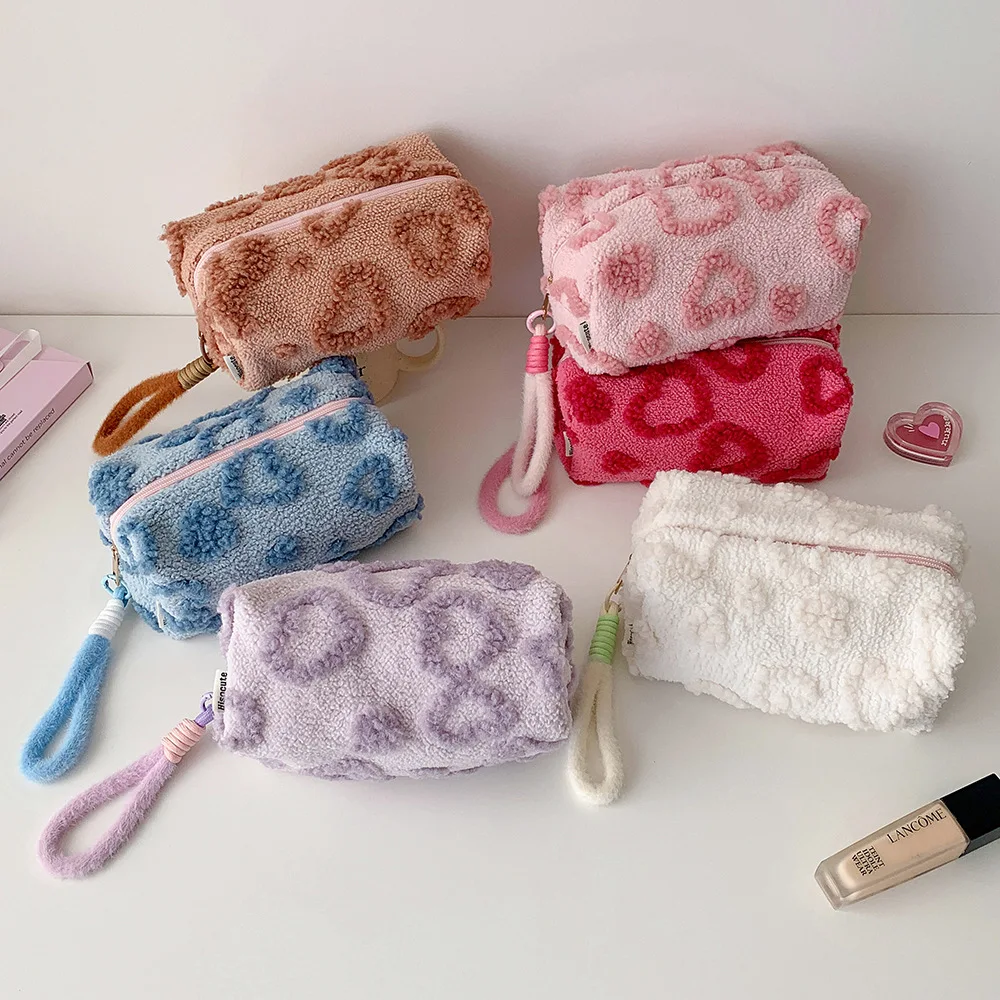 Heart Plush Storage Bag Large Capacity Pencil Case Portable Students Stationery Bag Girls Makeup Organers Bags Cute Clutch Pouch