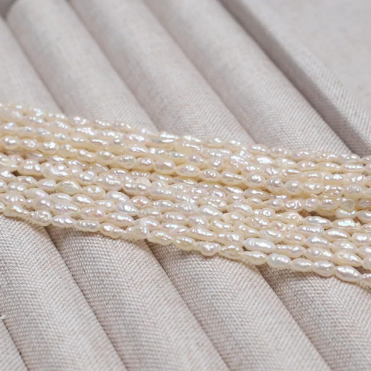 

3-4mm A Natural Freshwater White Small Rice-Shaped Pearl Bead Jewelry Make Gift DIY Necklace Bracelet Accessories Wedding Women