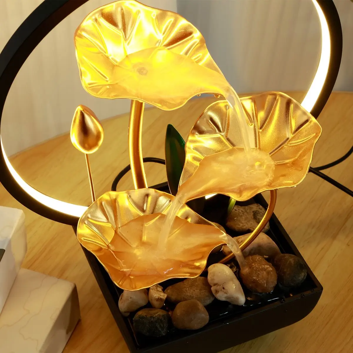 【~ Novo FDDT】Fonte de Água de Mesa com Alimentação USB, Fonte de Cascata de Mesa para Relaxamento com Pedras Naturais e Anéis de Luz LED