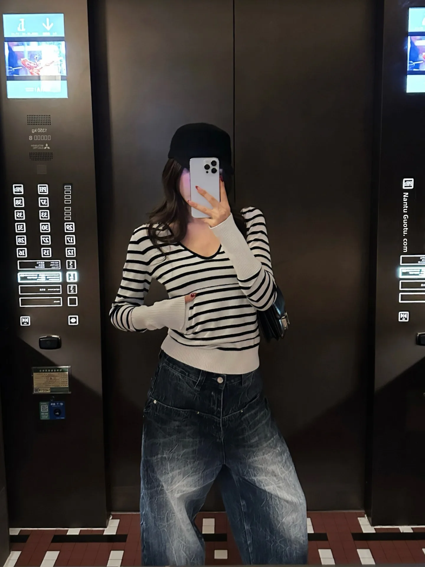 

Женский пуловер с V-образным вырезом из смесовой пряжи, весенняя новинка, повседневный, приталенный, с длинными рукавами, вязаный, из шерстяной смеси, с карманом-кенгуру и вязаной шапкой