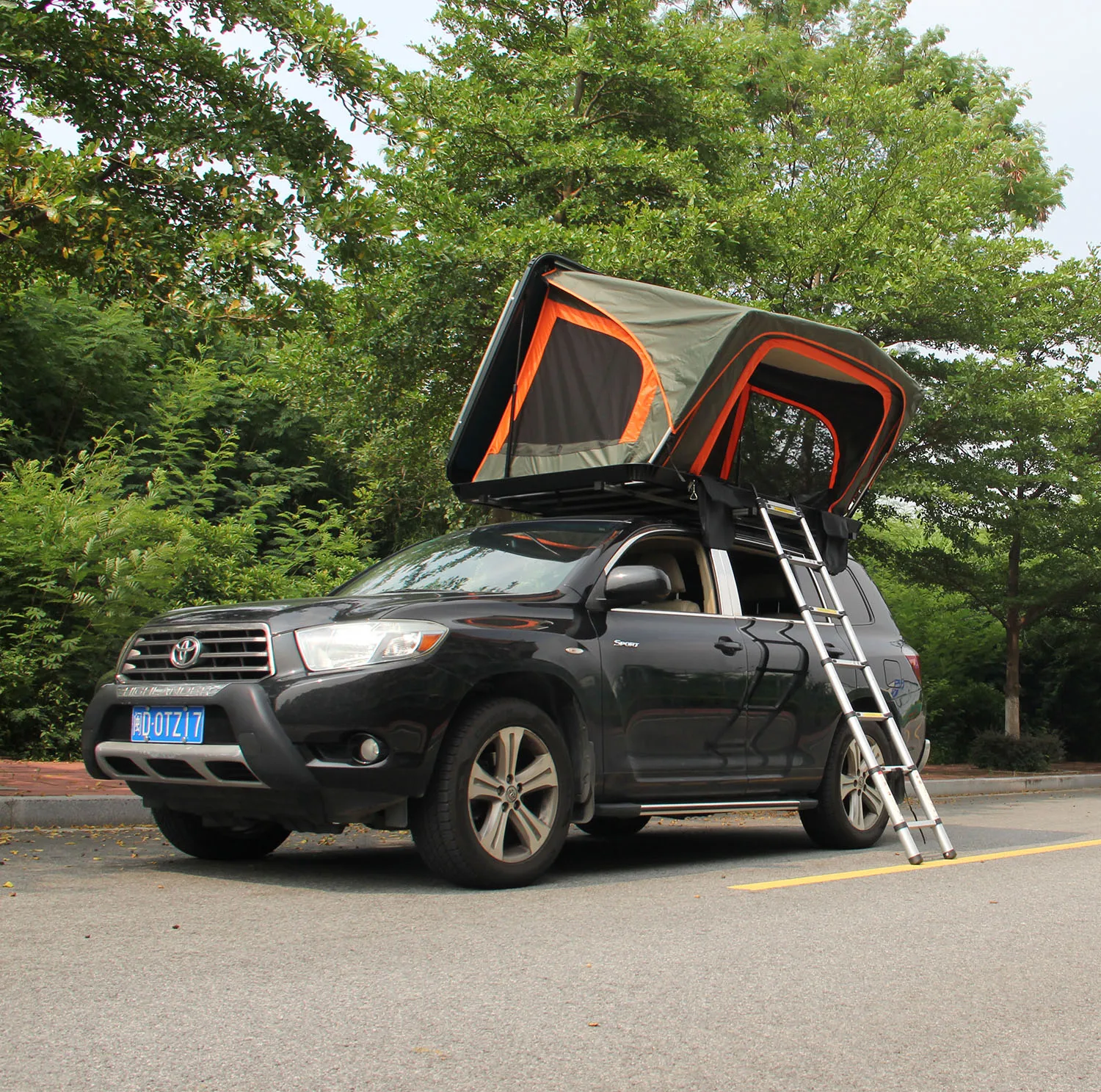 je-Clamshell Black Gray Hard Shell Roof Top Tent Camper Car Roof Top Tent Awning Tent 4x4 Offroad
