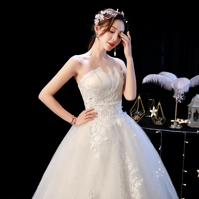 

Elegant Simple Bridal Gown Strapless Dreamlike Fairy Tale Wedding Dress Slimming Korean Style Thick Satin Fabric mid Waist